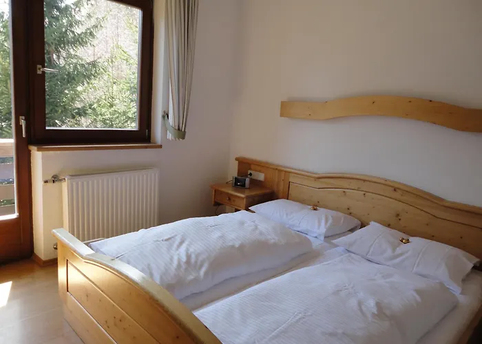 Laerchenhof * 巴德小基希海姆