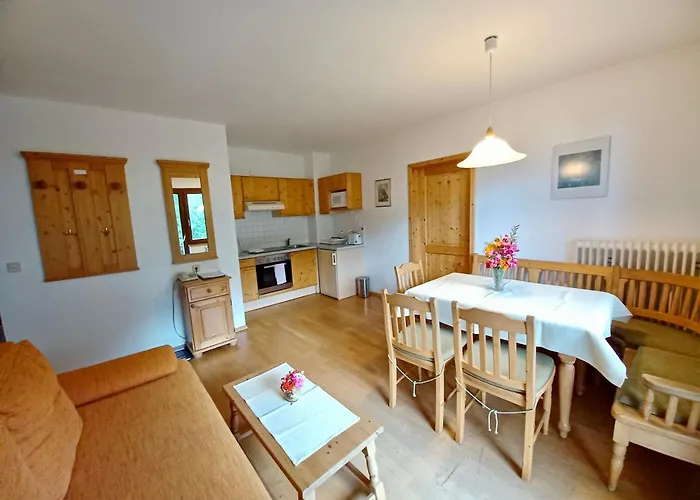 Laerchenhof Apartament *